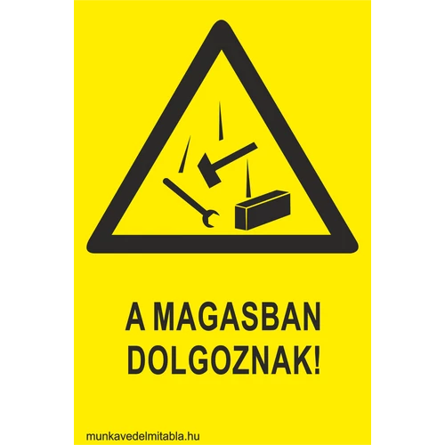 A magasban dolgoznak!